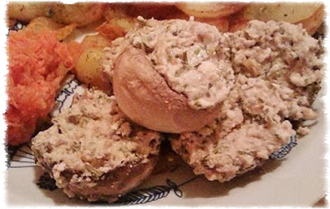 Pieczarkowa przekska - nadziewane zapiekane pieczarki